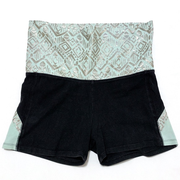 PINK Yoga shorts—black w/wide teal waistband, sz M - Picture 3 of 10